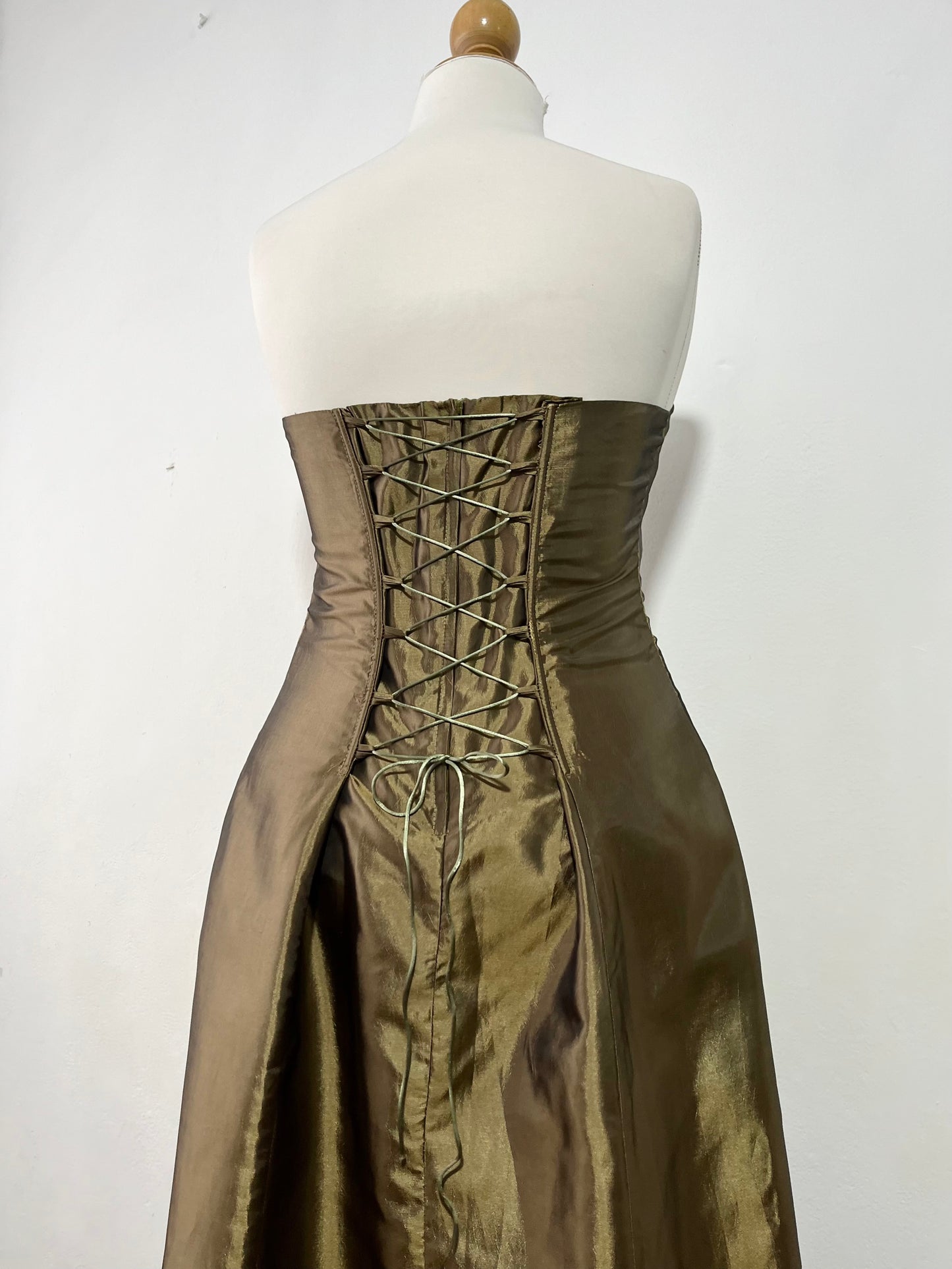 Moss green taffeta corset dress with floral embroidery- size M/L