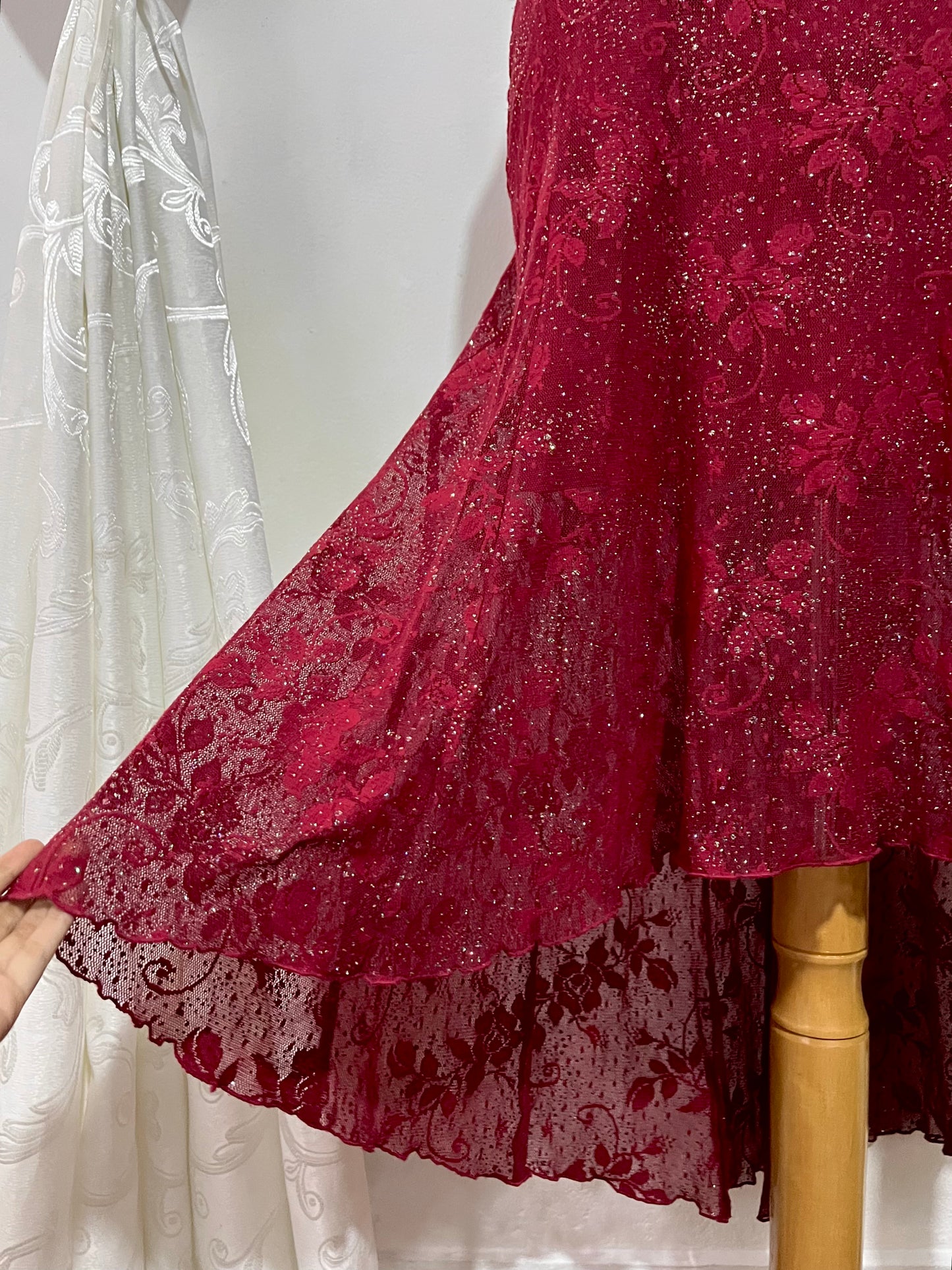 Red lace high-low dress with silver sparkles- size M/L