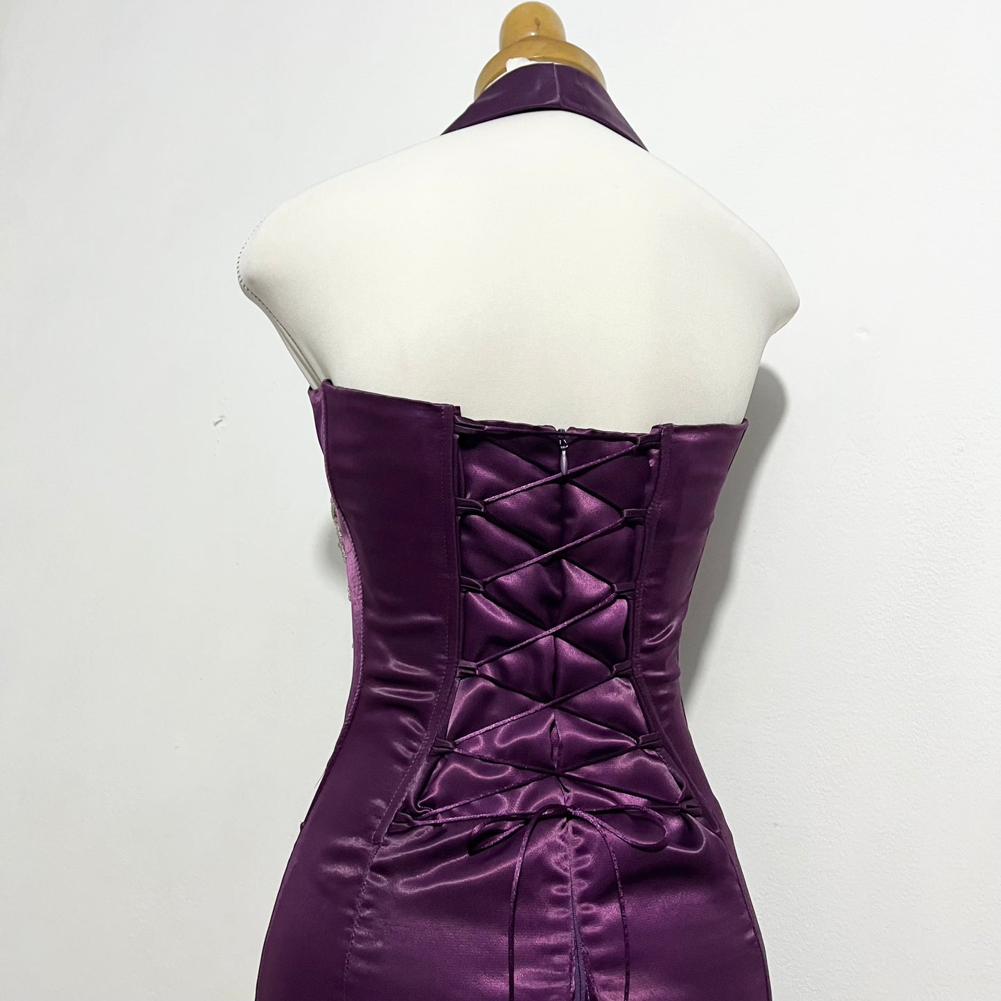 Corset evening dress in a vibrant purple color with exquisite handmade floral embroidery- size S