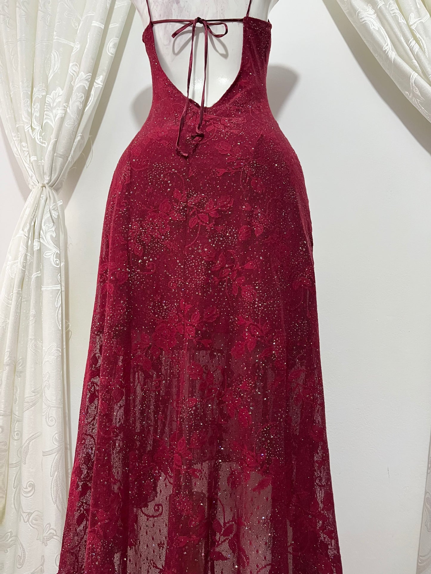 Red lace high-low dress with silver sparkles- size M/L