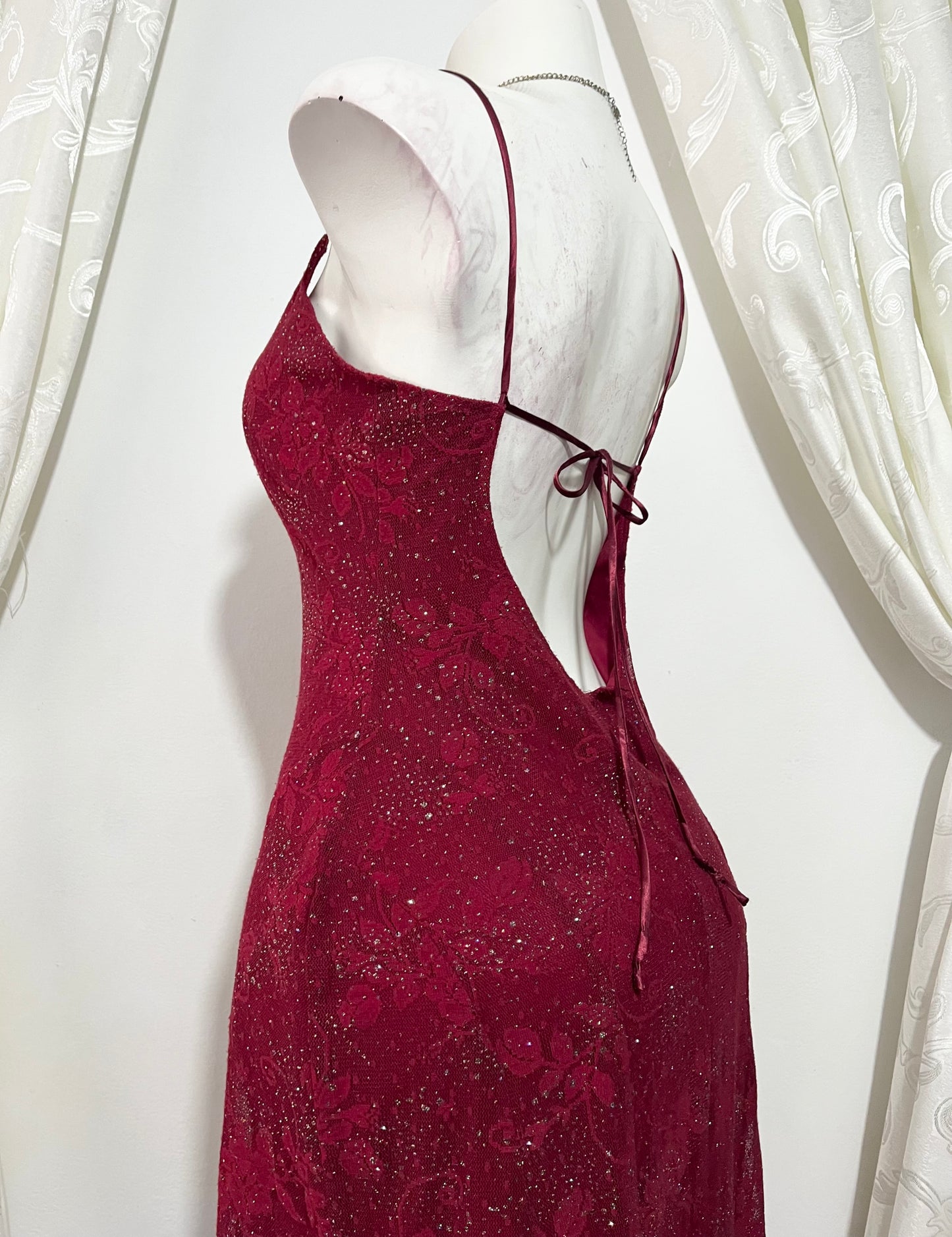 Red lace high-low dress with silver sparkles- size M/L