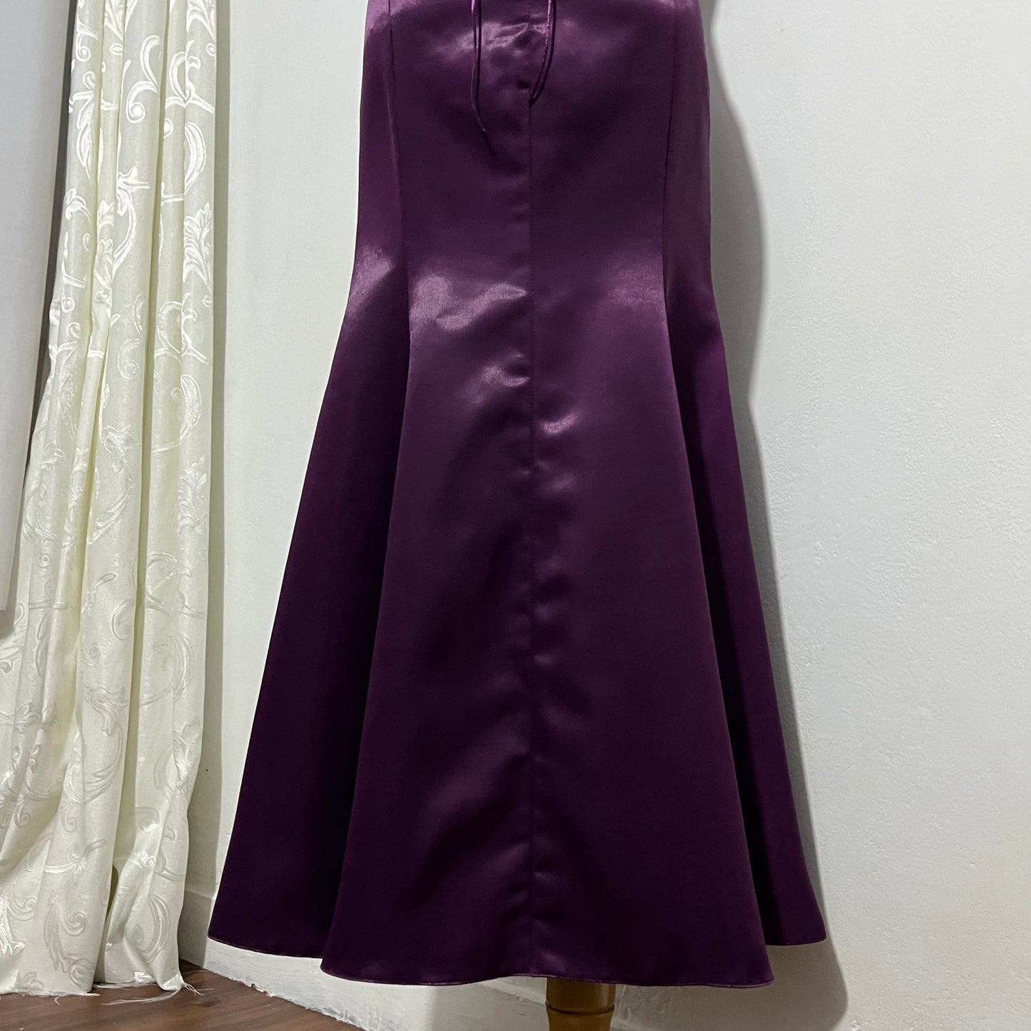 Corset evening dress in a vibrant purple color with exquisite handmade floral embroidery- size S