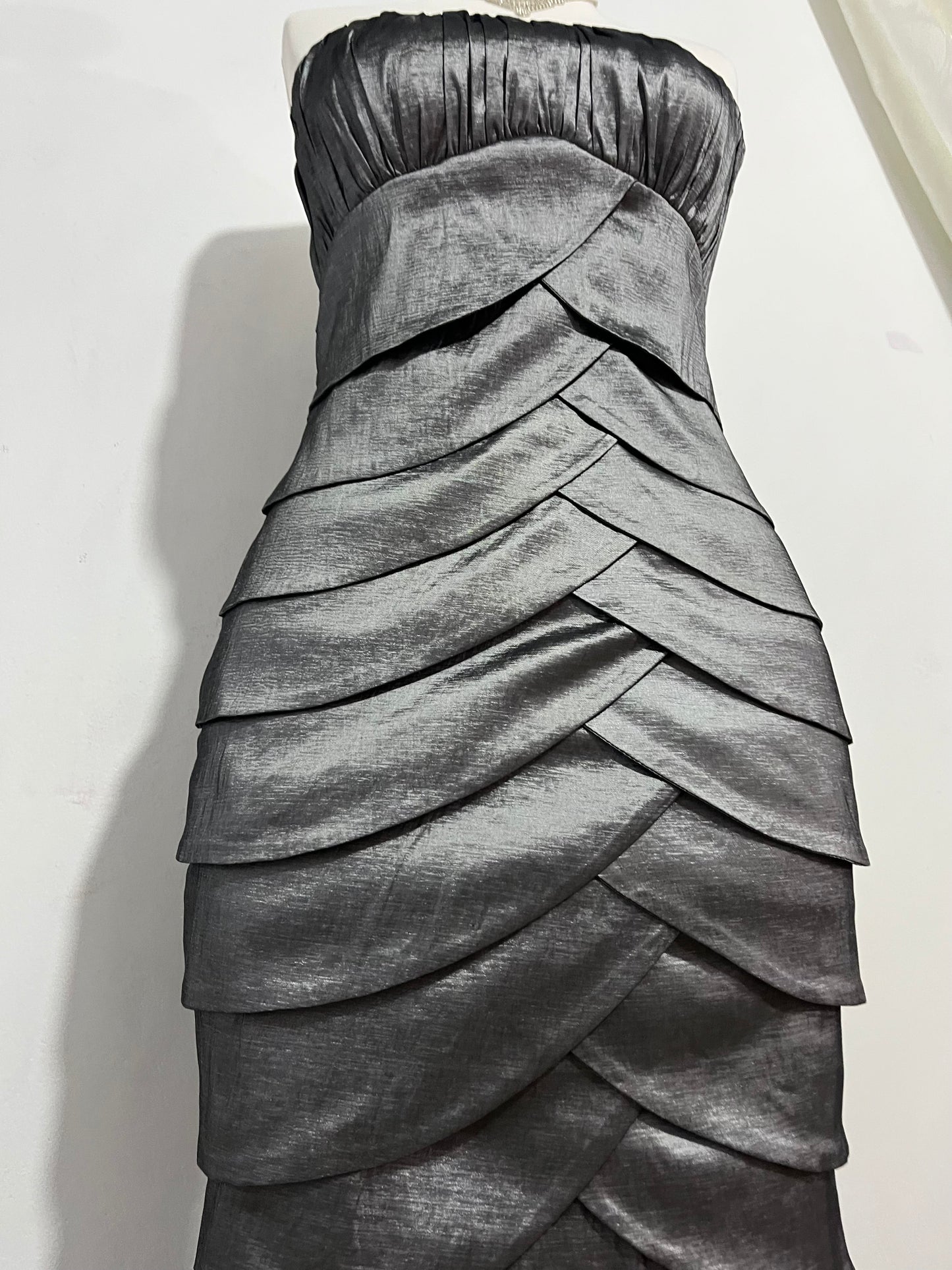 Iridescent gray layered mermaid-style dress- Size M/L