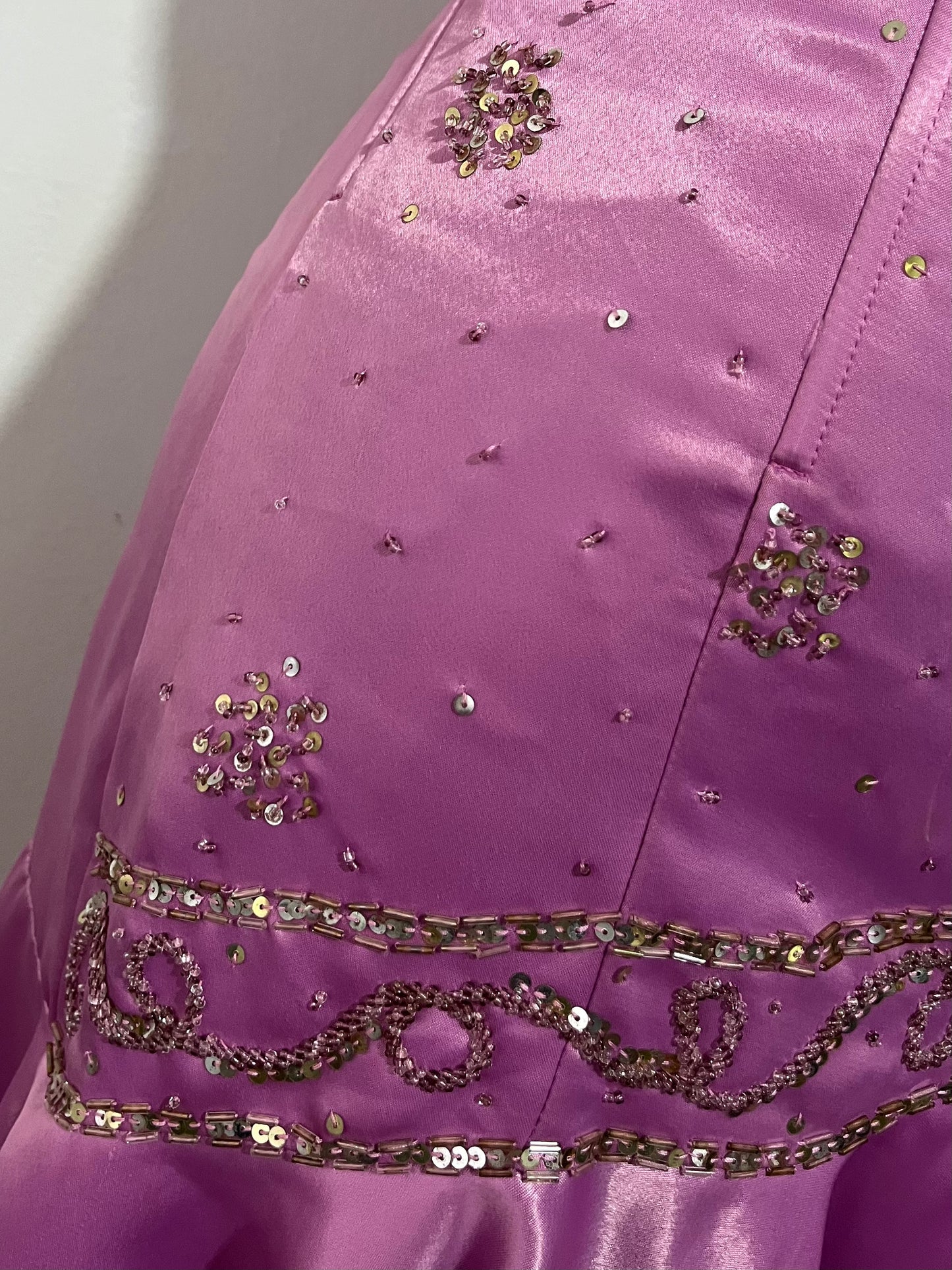 Asymmetrical midi corset dress in lilac pink satin with rhinestone and bead embroidery- size S