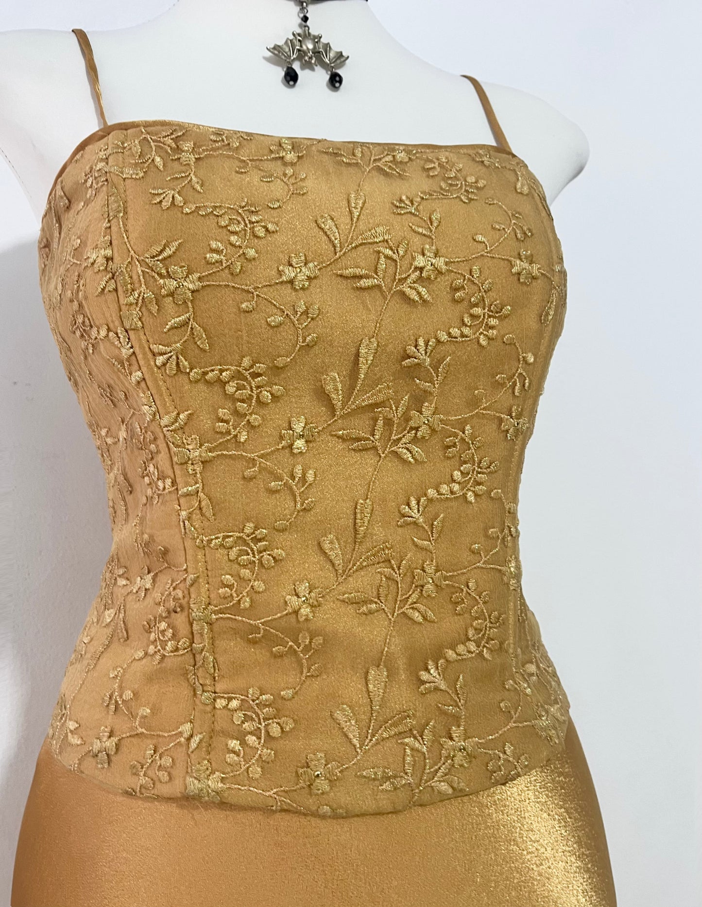3-piece champagne set: corset, skirt, and matching shawl - Size S