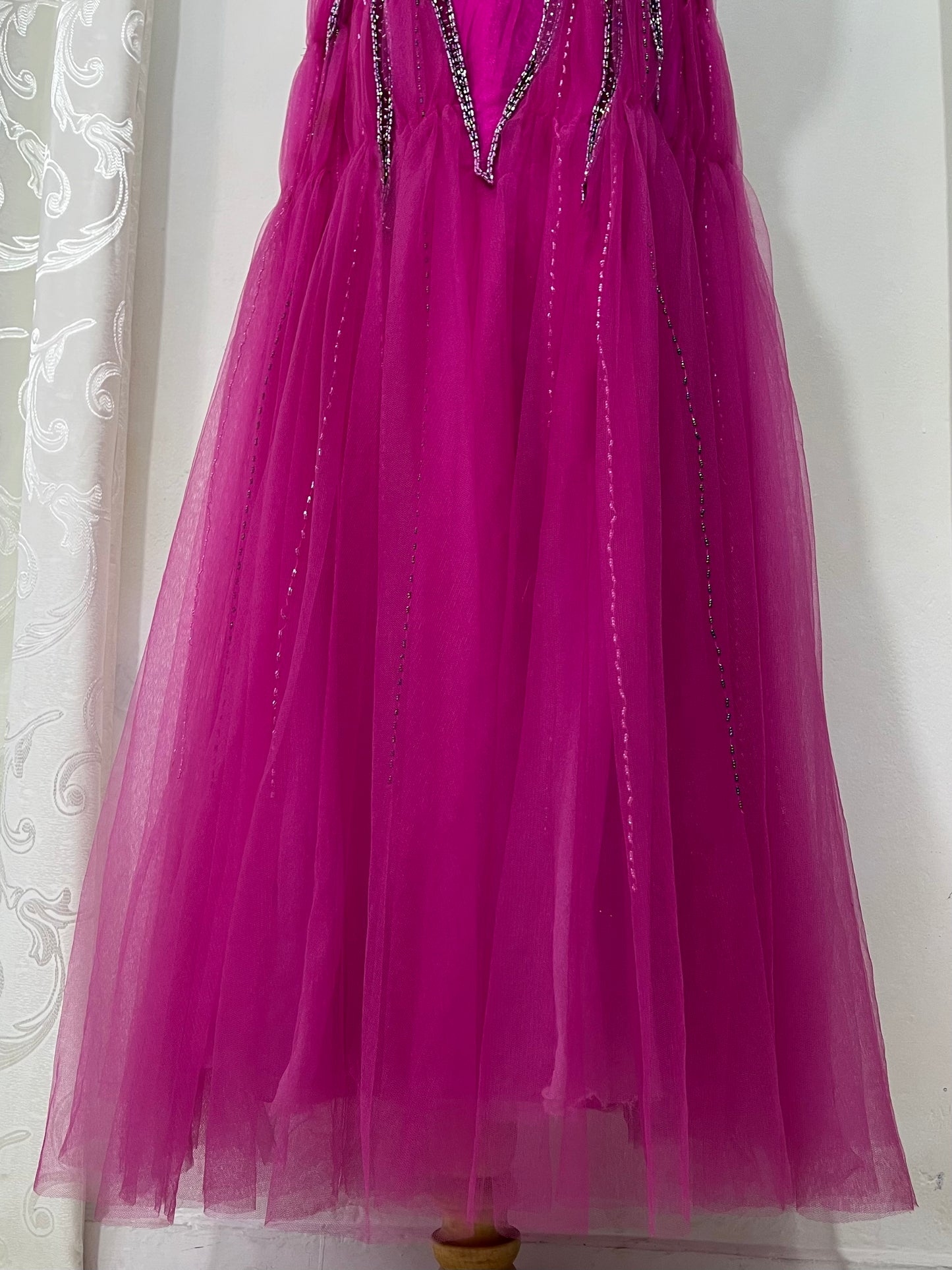 Magenta silk and chiffon dress with rhinestones and fine embroidered sequins