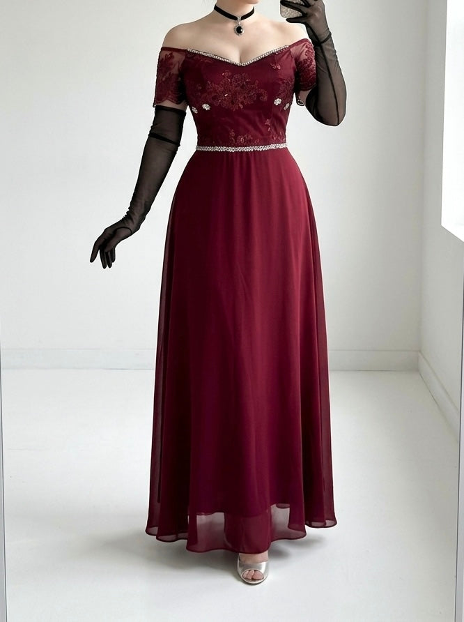 Burgundy corset gown dress with embellishment and pearls- Size M/L