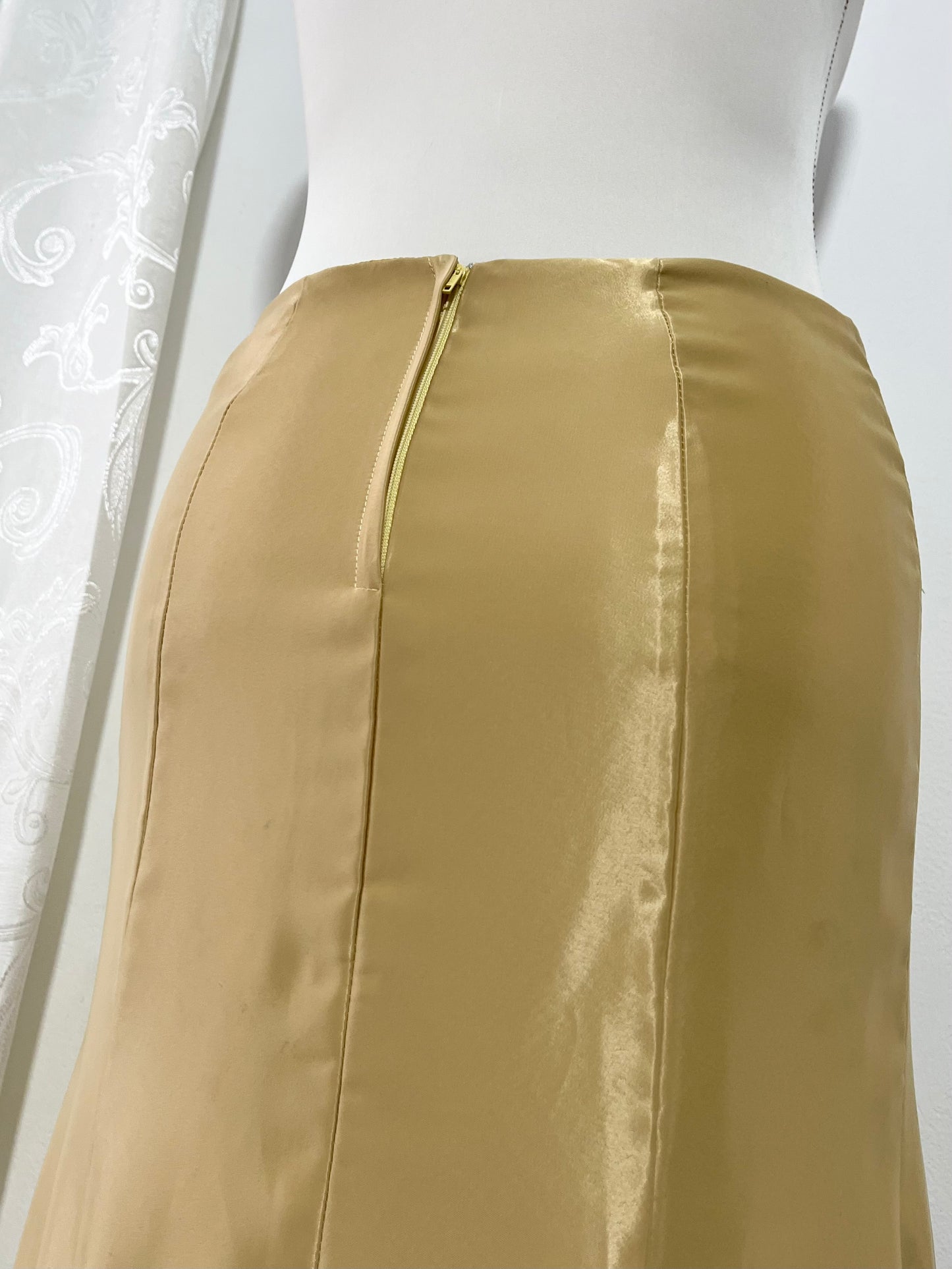 Champagne satin beaded set, 2 pieces, Corset & Maxiskirt - size M/L