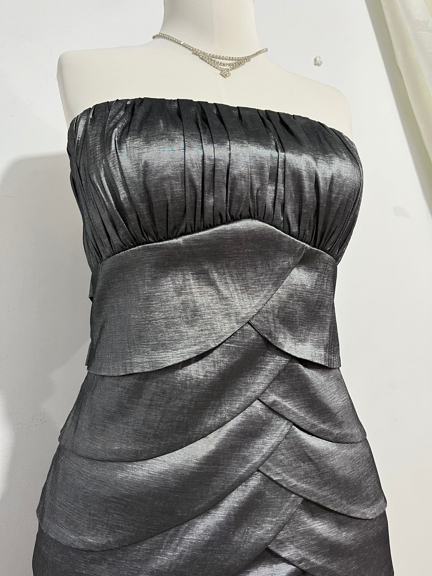 Iridescent gray layered mermaid-style dress- Size M/L