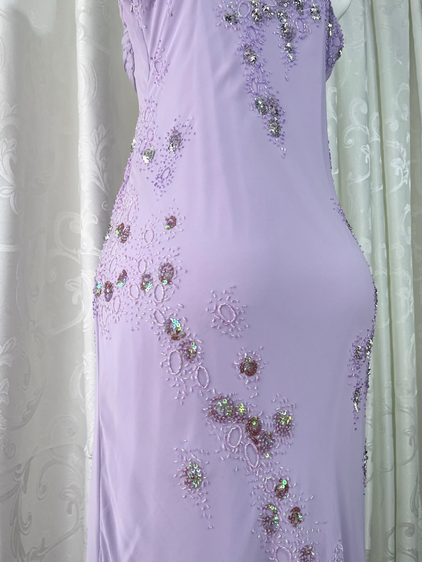 Captivating long dress in pastel lavender with sequin and bead embroidery