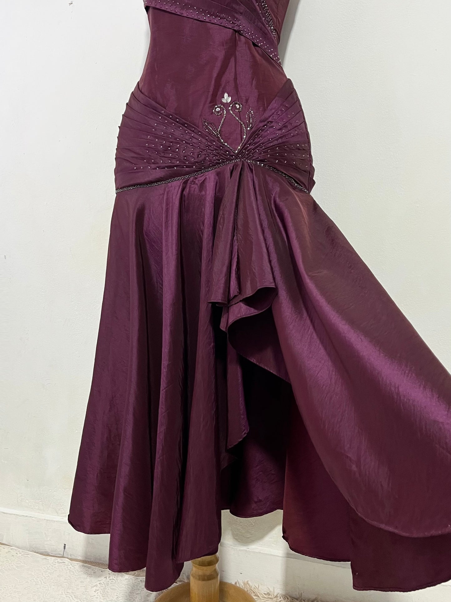 Iridescent wine purple taffeta corset dress with rhinestones and embroidered sequins- size M/L