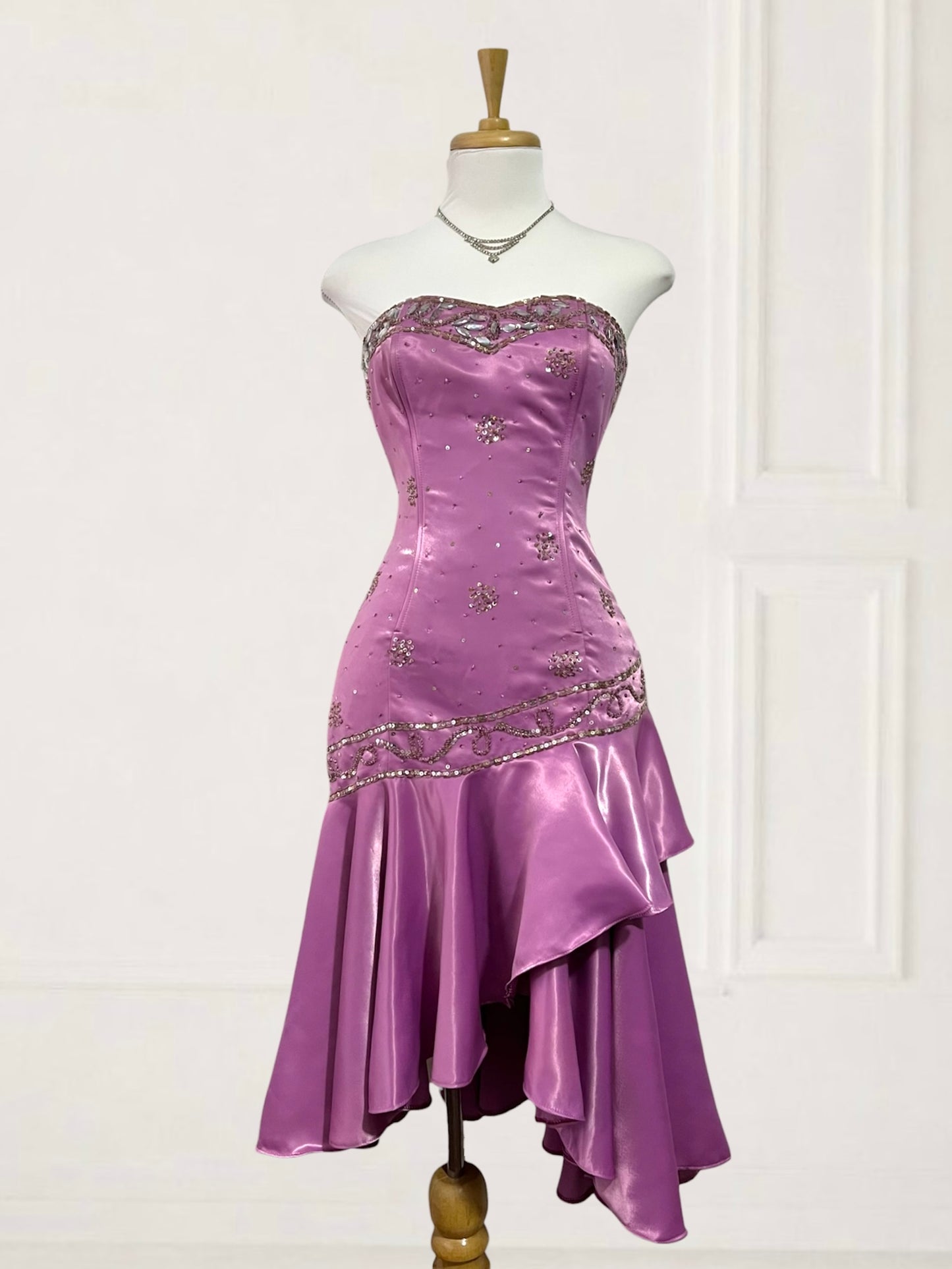 Asymmetrical midi corset dress in lilac pink satin with rhinestone and bead embroidery- size S