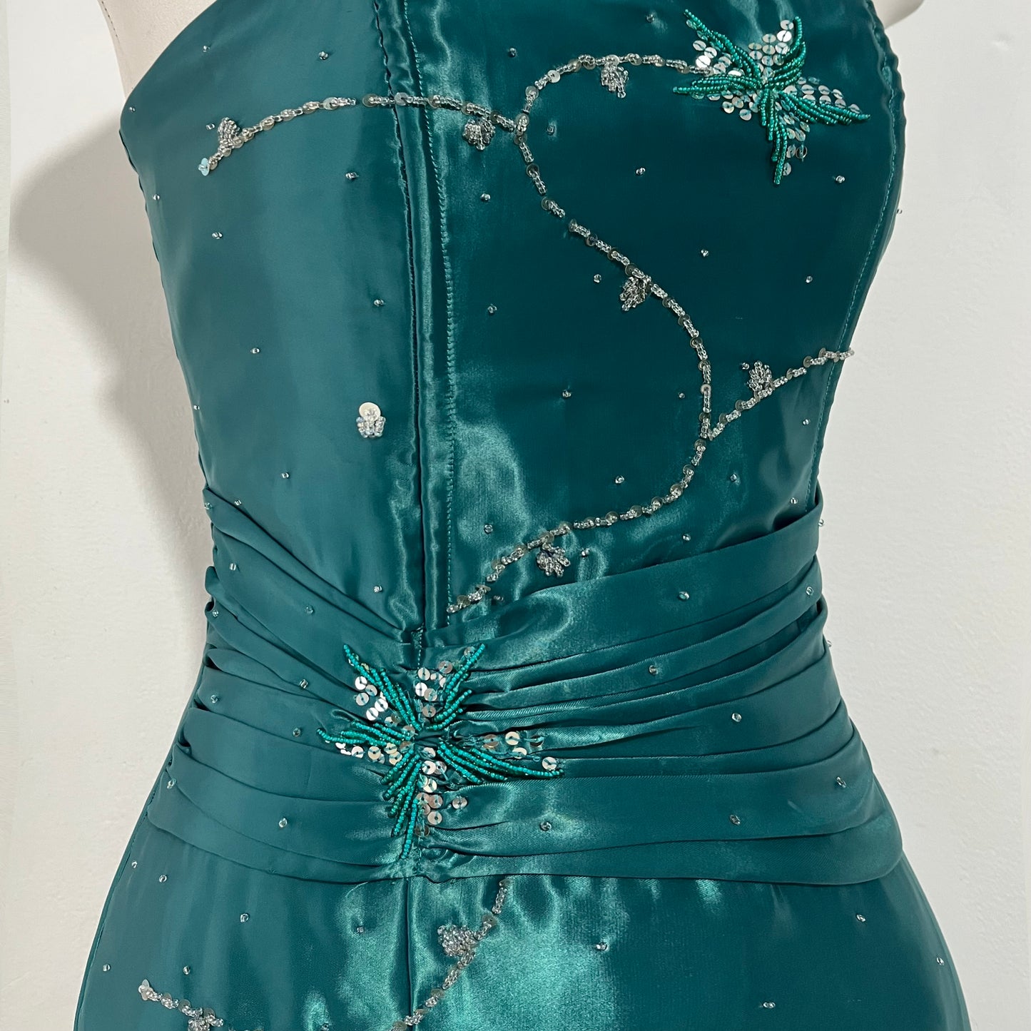 Emerald green corset dress with sequins and rhinestones- size M