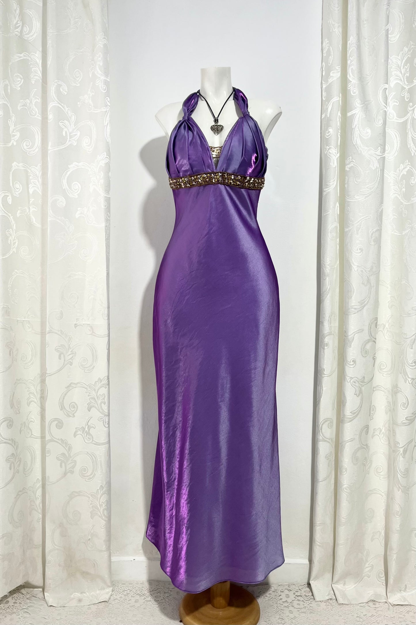 Iridescent purple gown with embellishments and hand embroidered rhinestones - Size M